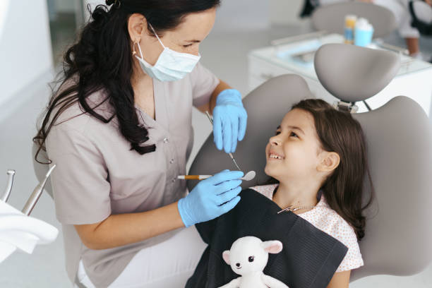 Best Weekend Emergency Dental Services in Dresden, TN
